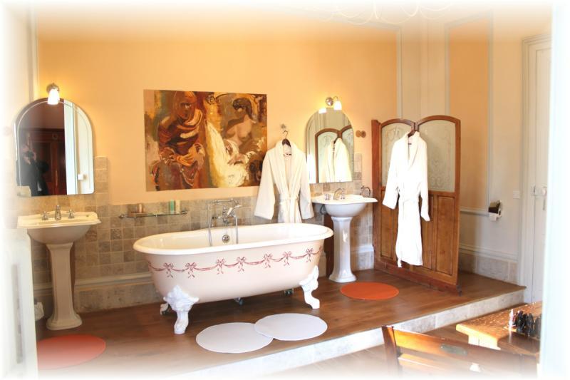 Chateau Des Saveurs Saint-Sauveur-d'Emalleville Номер фото